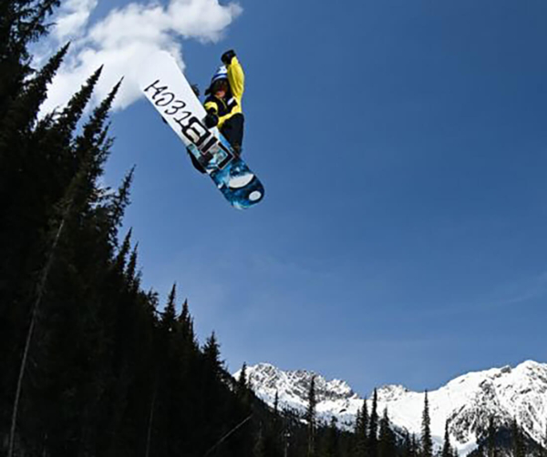 Sprawdź bogaty wybór sprzętu snowboardowego na LetsBoard.pl
